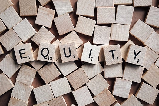 equity-Image by Wokandapix from Pixabay